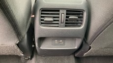 Nissan Qashqai 1.3 DiG-T MH 158 N-Connecta 5dr Xtronic Petrol Hatchback